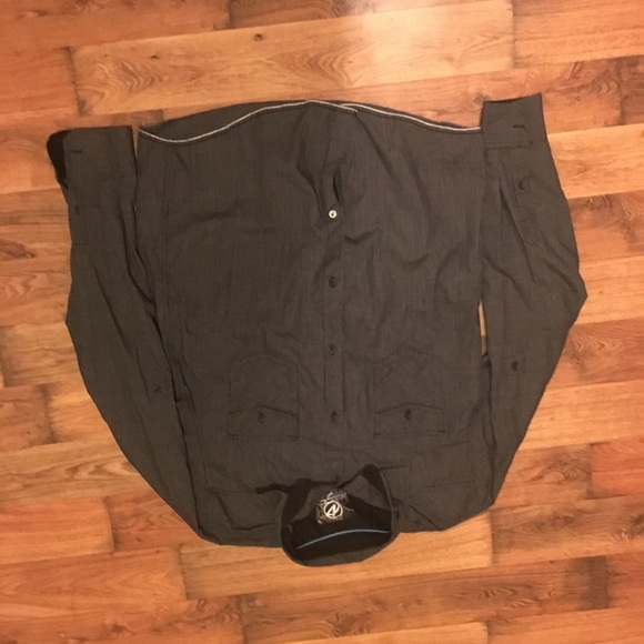 Men’s button Down - Picture 3 of 3